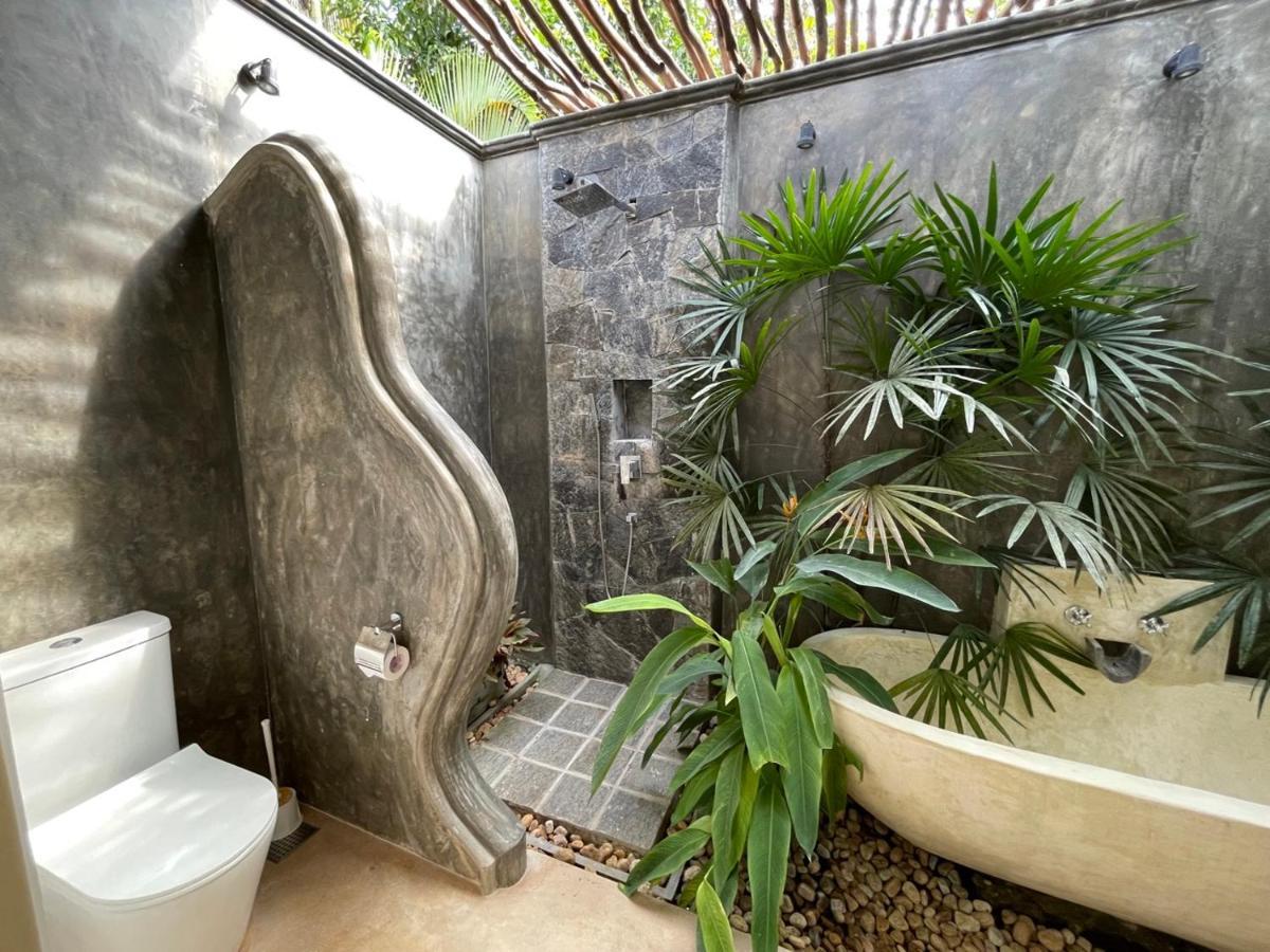 Claire Villa By Younger Villas & Resorts Ahangama Exteriör bild